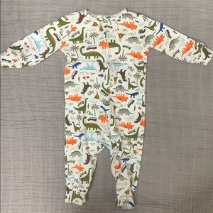 ⭐️CARTER’S Dinosaur Footless Jumpsuit